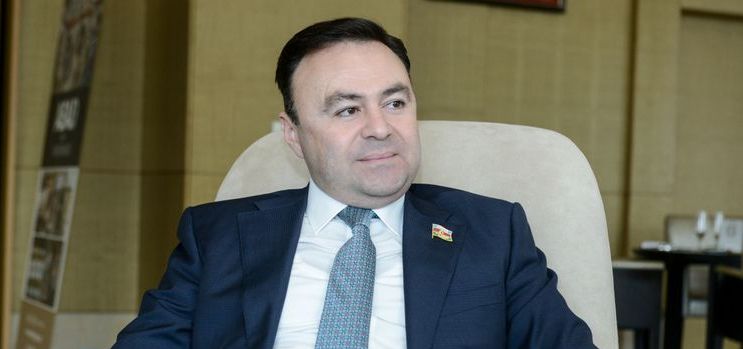 Elnur Allahverdiyev: “Milli Məclisdə fəaliyyətə başladığım andan sahibkarlıq fəaliyyətimə son vermişəm”