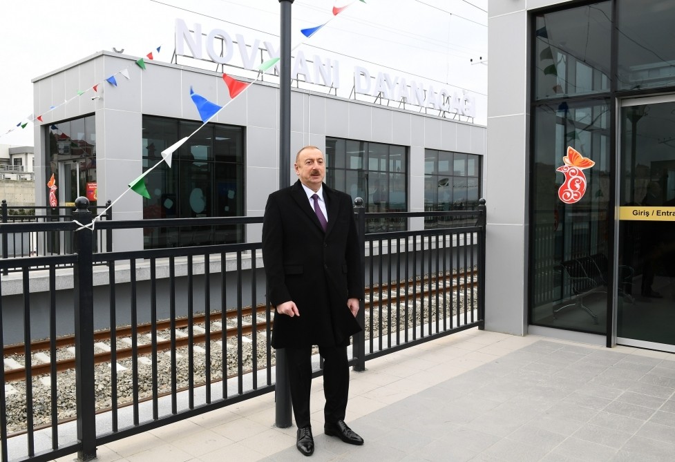 İlham Əliyev: “Şadam ki, dəmiryolçular bu mühüm vəzifənin öhdəsindən şərəflə gəldilər”