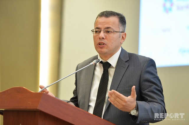 Vüsal Qasımlı: “Koronaböhrandan zərərçəkən sahibkarlara, muzdlu işçilərə və aztəminatlılara dəstək veriləcək”