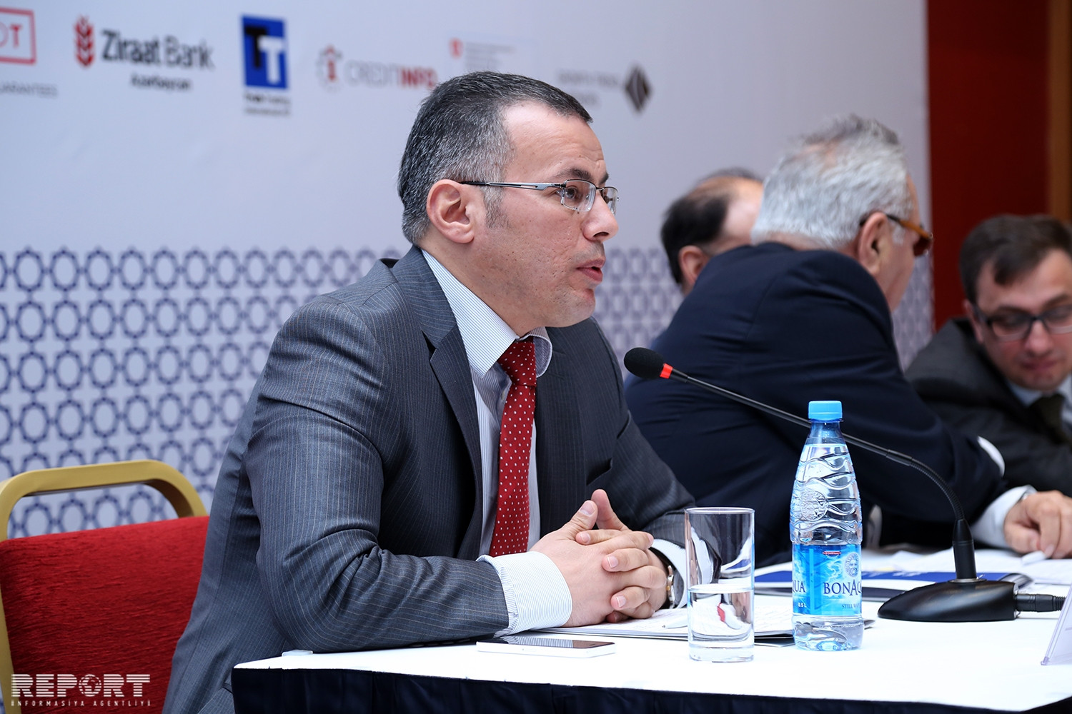 Vüsal Qasımlı: “Xüsusi karantin pandemiyanın yayılma sürətini azaldır”