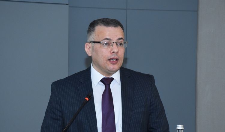 Vüsal Qasımlı: “Koronavirusla mübarizə büdcə”si 1,1 milyard manatı ötür”