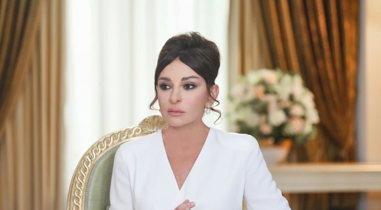 Mehriban Əliyeva: “Bütün şəhidlərimizə Allahdan rəhmət diləyirəm”