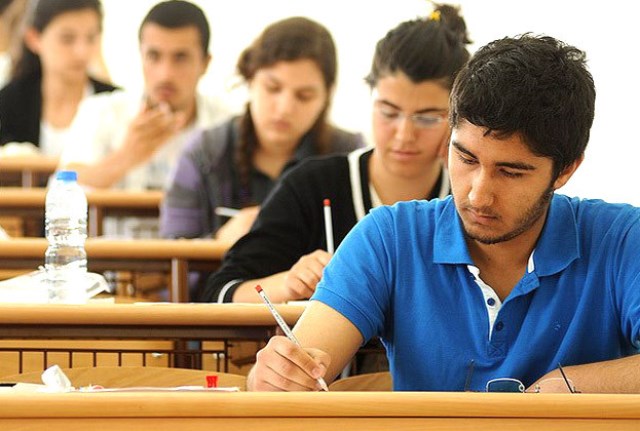 Hökumət koronavirusa görə bu tələbələrə də yardım edəcək