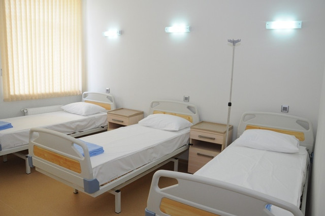 Azərbaycanda karantində 4 518 nəfər var - RƏSMİ