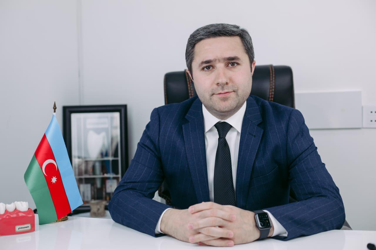 Xaliq Hüseynovdan maarifləndirici video: "Sabahımıza gedən yolu #evdeqal araq işıqlandıraq!"