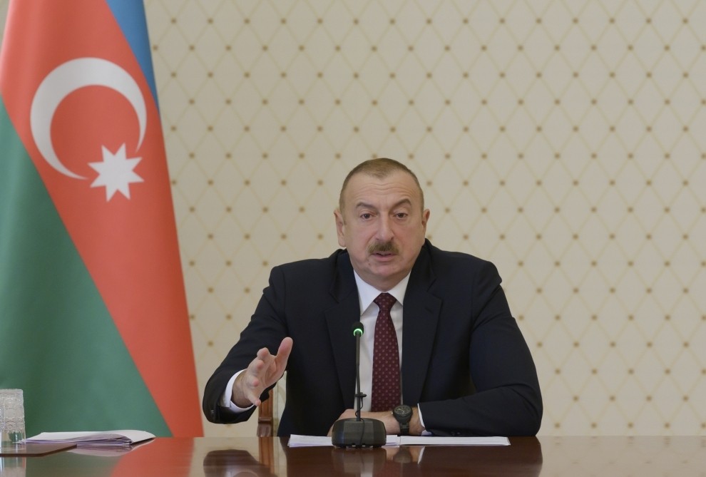 Dövlət başçısı: "Pandemiya şəraitində belə addımlar xəyanət kimi qəbul ediləcək"