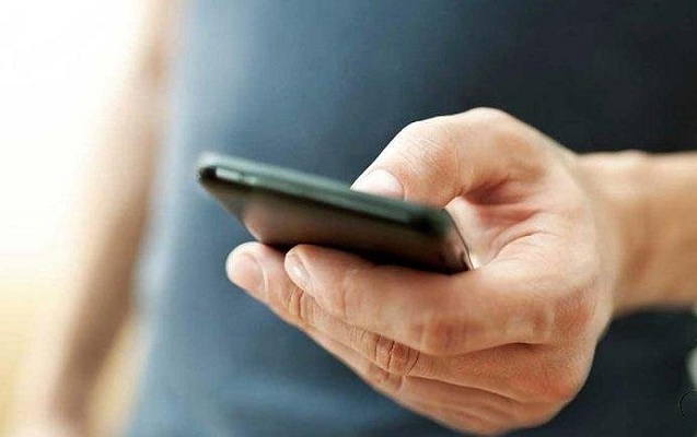 Qohum dəfnində iştirak etmək üçün 23 min SMS göndərilib