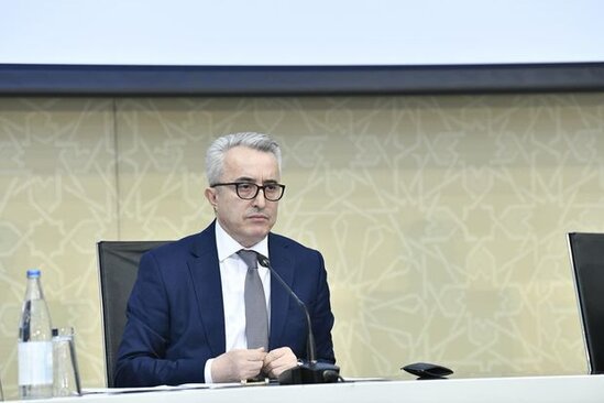 İbrahim Məmmədov: "Sadə tibbi maska 30 qəpikdən baha ola bilməz"