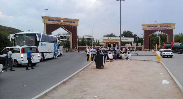 Gürcüstanla sərhədin bağlı qalma müddəti uzadıldı