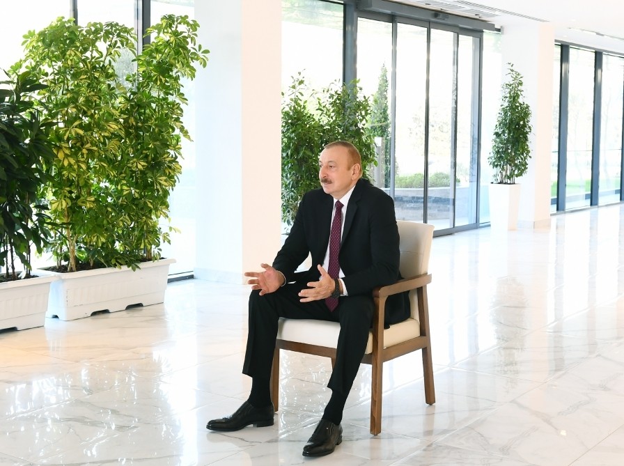Dövlət başçısı: “Mənim göstərişimlə bu dələduz şirkət Azərbaycandan qovuldu”