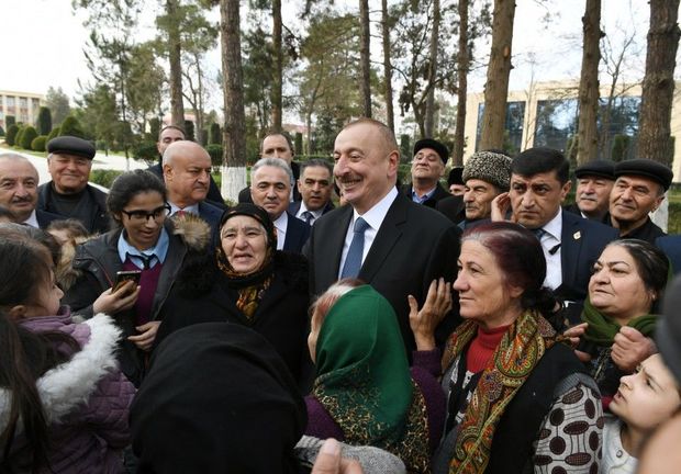 Əhali ölkə başçısına minnətdardır: “Hər zaman belə uca olasınız, cənab Prezident!” - MƏKTUBLAR