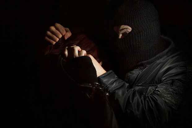 Bakıda maskalıların hücum etdiyi şəxs bazarın sahibi imiş - MÜƏMMALI FAKTLAR