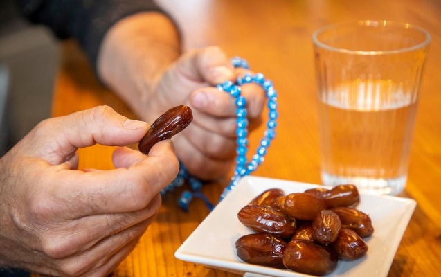 Ramazanın 9-cu gününün duası - İmsak və iftar vaxtı