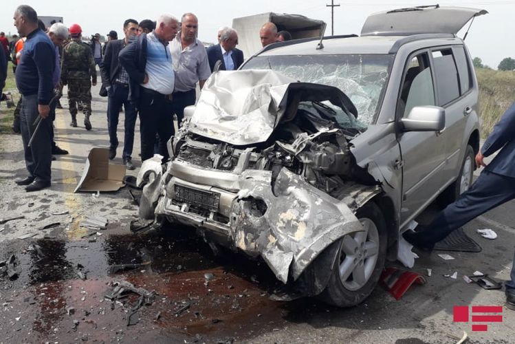 Dünən Kürdəmirdə baş verən qəzada yaralananlardan ikisi Bakıya gətirildi