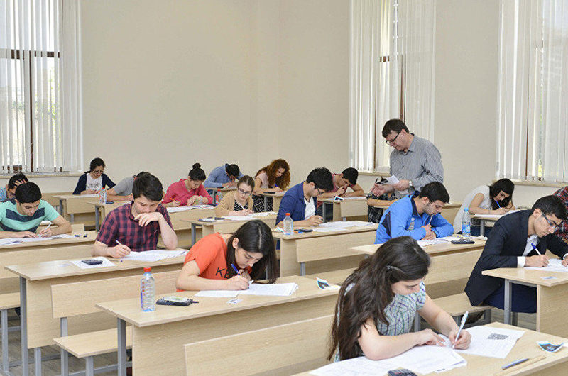 İmtahanlarda iştirakçılar arasında 2 metr məsafə qoyulacaq