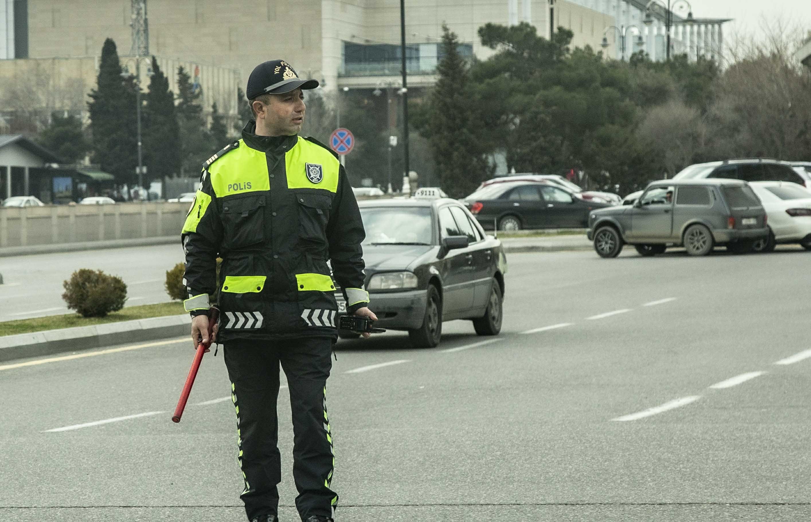 Ötən gün karantini pozan 739 sürücü cərimələndi