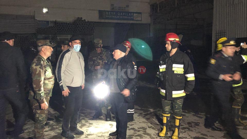 General-leytenant yanğın ərazisinə gəldi - FOTO