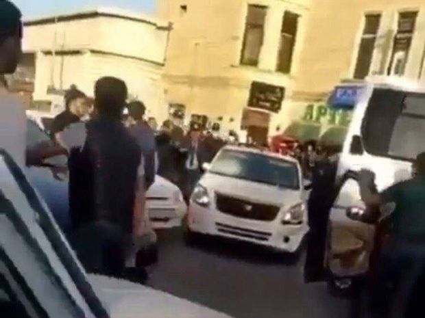 Bakıda polisin “saxla” əmrinə tabe olmayan şəxs həbs olundu