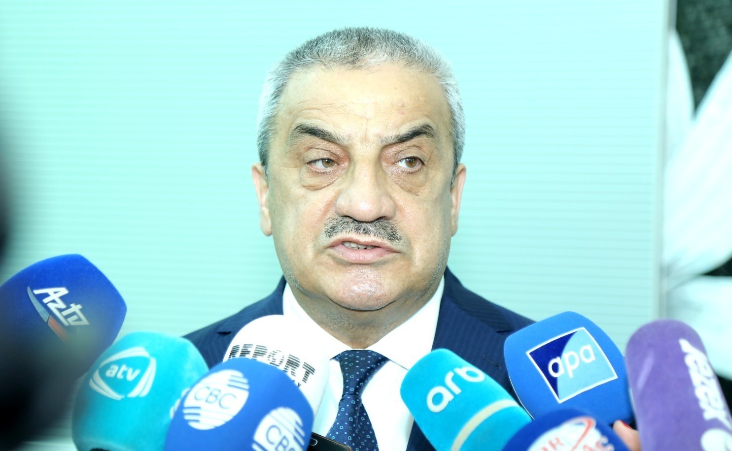 Rüstəm Usubov vəzifədən azad edildi