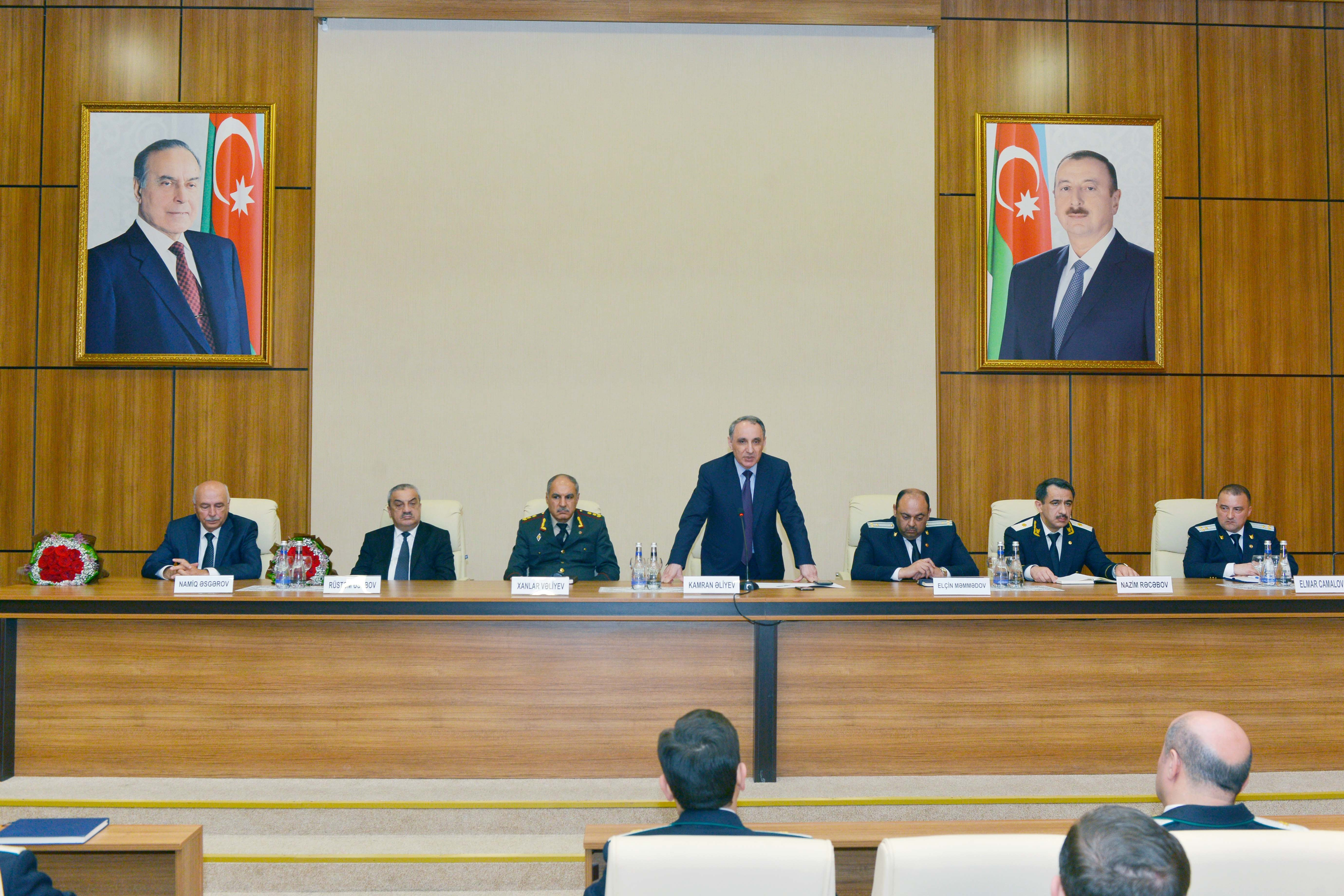 Baş prokurorun yeni müavinləri kollektivə təqdim edildi