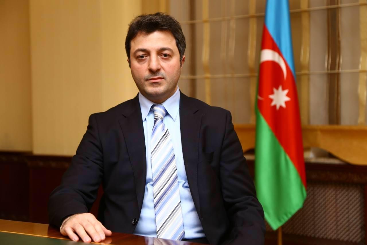 “Arutunyan öz açıqlamaları ilə nə qədər savadsız, təsadüfi və oyuncaq bir fiqur olduğunu göstərir”