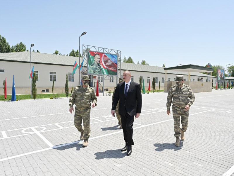 Prezident Ağdamda “N” saylı hərbi hissədə olub