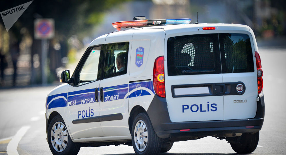 Bakıda inanılmaz hadisə - Polis maşınında uşaq dünyaya gəldi