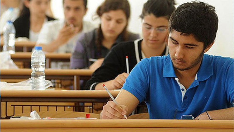 Universitet və kolleclərə ərizə qəbulu bu gün başa çatır