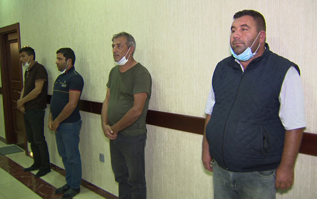 Vətəndaşları Ələtdən Bakıya qanunsuz keçirənlər saxlanıldı - Foto