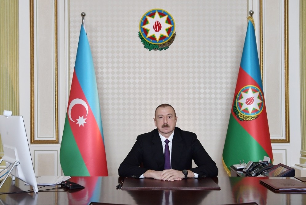 Prezident səhiyyə işçilərini təltif etdi - SİYAHI