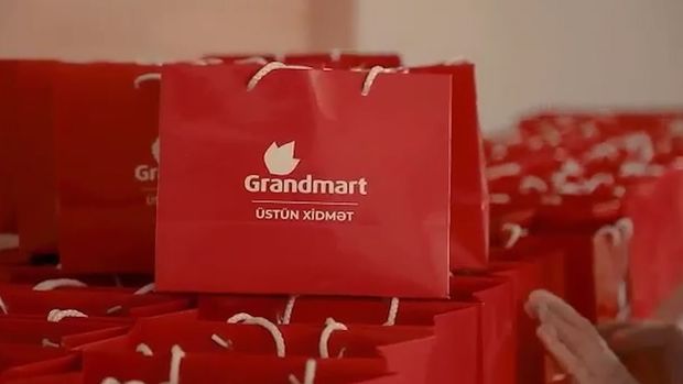 “Grandmart” Mağazalar şəbəkəsi tibb işçilərini təbrik etdi - VİDEO