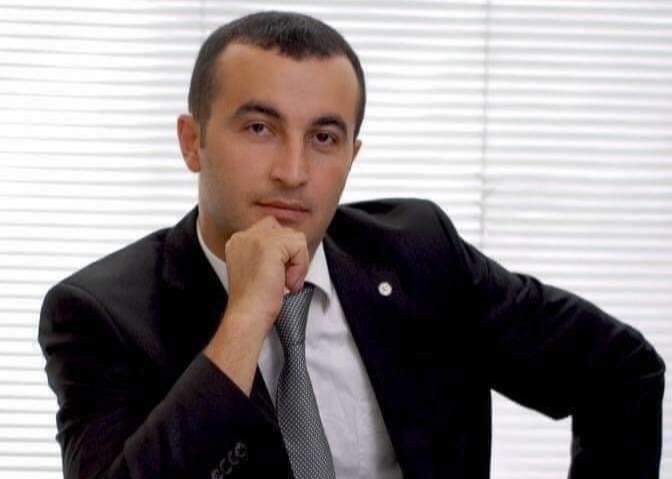 “Xalqbank”ın filial müdiri dənizdə batan uşağı xilas etmək istəyərkən boğulub, öldü