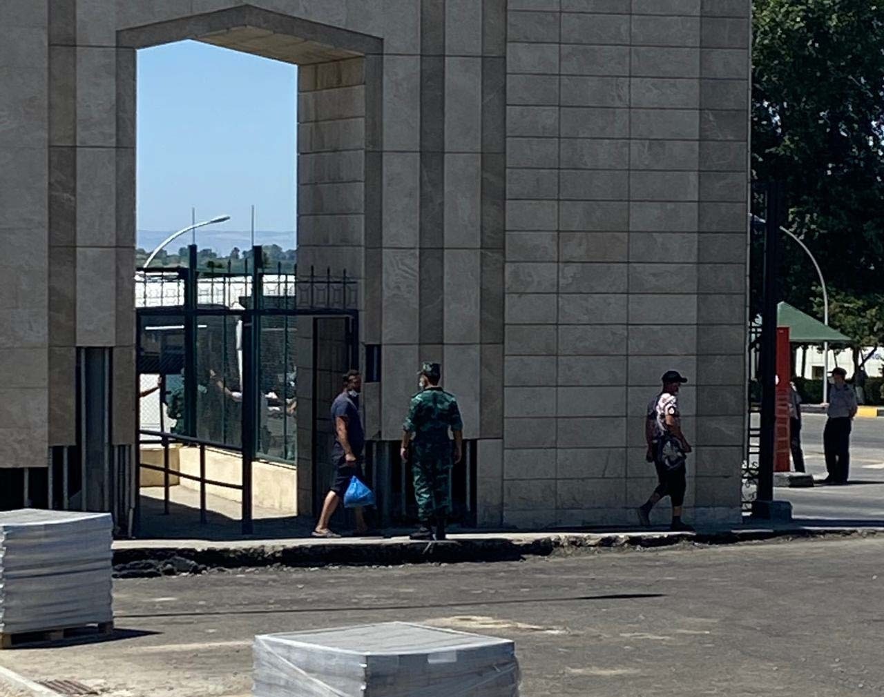 Rusiyadan daha 250 Azərbaycan vətəndaşı Vətənə gətirildi - FOTO