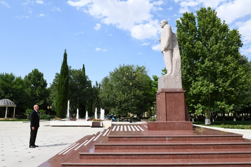 İlham Əliyev Samuxda səfərdədir