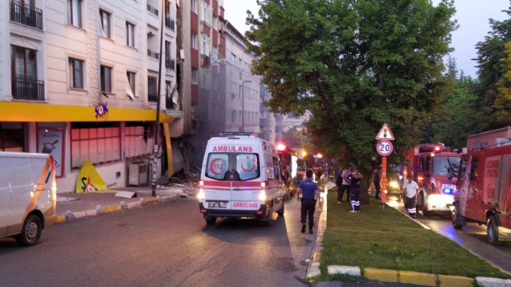 İstanbulda yaşayış binasında partlayış: 1 ölü, 10 yaralı