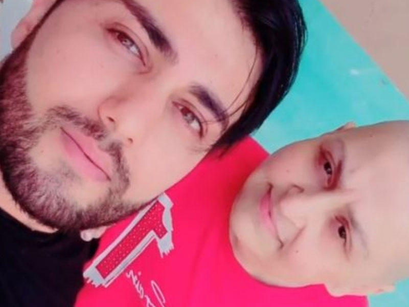 "Artıq ikinci dəfədir ki, saçlarımı keçəl qırxmaq məcburiyyətində qalıram"