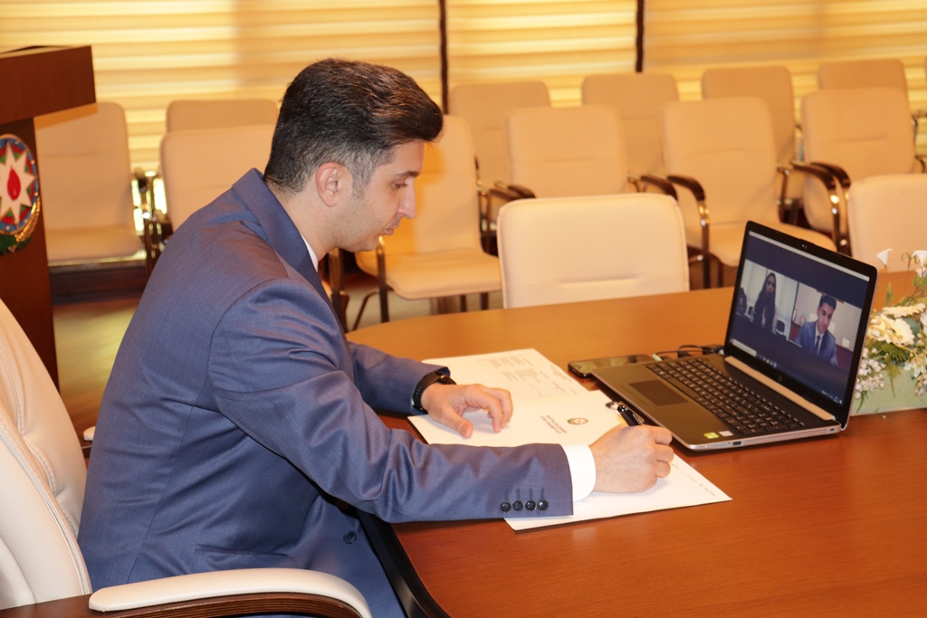Naftalan Şəhər İcra Hakimiyyəti başçısının vətəndaşlarla onlayn qəbulu keçirildi - FOTOLAR
