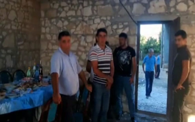 Oğluna toy etmək istəyən ata həbs edildi - Qonaqlar cərimələndi