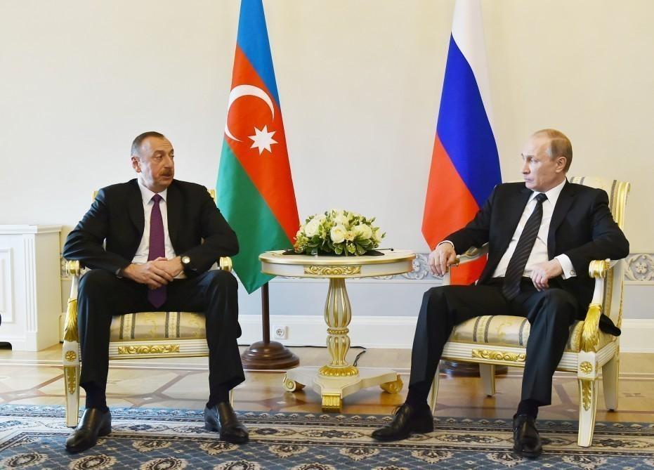 İlham Əliyev Vladimir Putinə telefonla zəng etdi