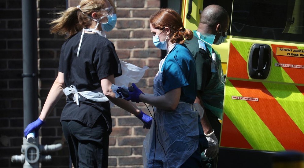 Britaniyada COVID-19 qurbanlarının sayı 44,1 mini ötdü