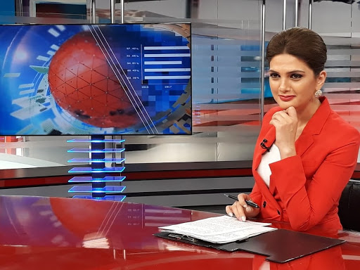 ATV-nin aparıcısı: "Bu gün səhər anamın "Artıq nəfəs ala bilmirəm" kəlməsilə oyandım" - FOTO