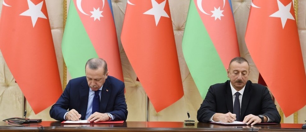 Ərdoğan Azərbaycanda koronavirusdan ölənlərə görə İlham Əliyevə başsağlığı verdi