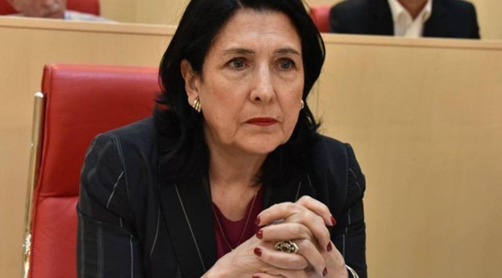 Gürcüstan prezidenti Azərbaycan-Ermənistan sərhədindəki gərginliklə bağlı bəyanat yaydı