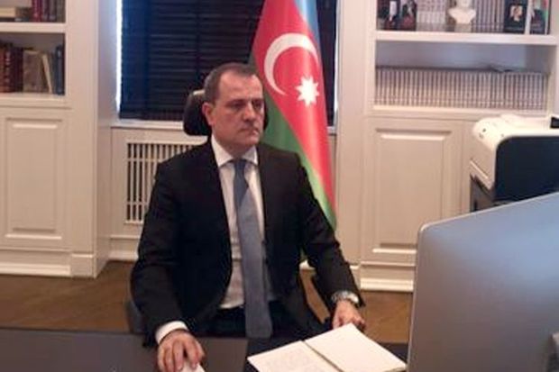 Ceyhun Bayramov XİN başçısı kimi ilk iclasına qatıldı