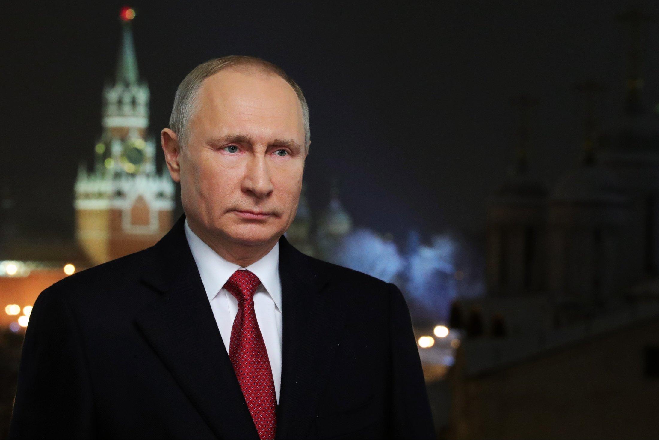 “Tərəflər atəşkəsi təcili bərpa etməlidir” - Putinin sözcüsü