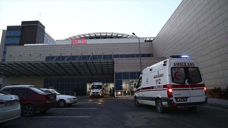 Türkiyədə hərbçiləri daşıyan avtobus qəzaya uğrayıb, 6 nəfər ölüb