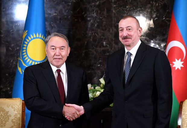 İlham Əliyev Nursultan Nazarbayevə zəng etdi