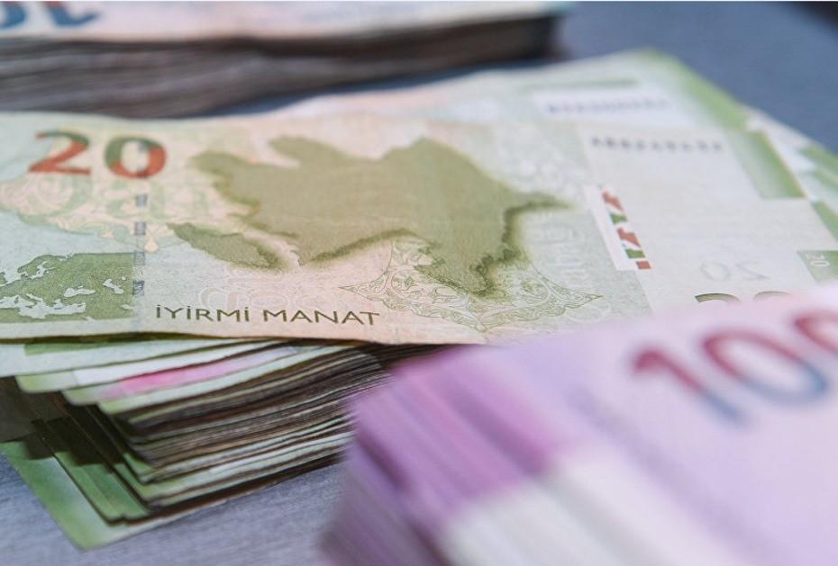 Bakıda ər-arvadı döydülər - evdən 5 000 manat apardılar