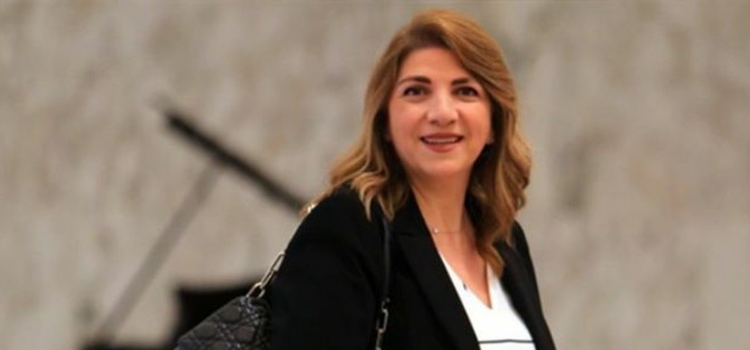 Livanda daha bir nazir istefa verdi