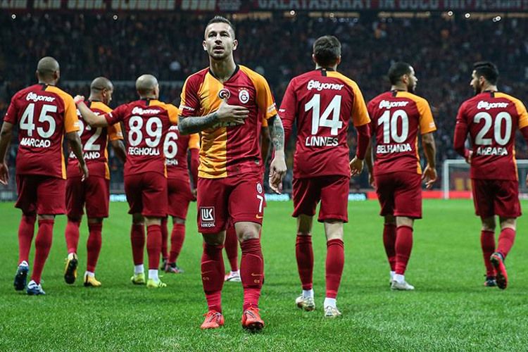 “Qalatasaray”ın iki futbolçusu koronavirusa yoluxdu